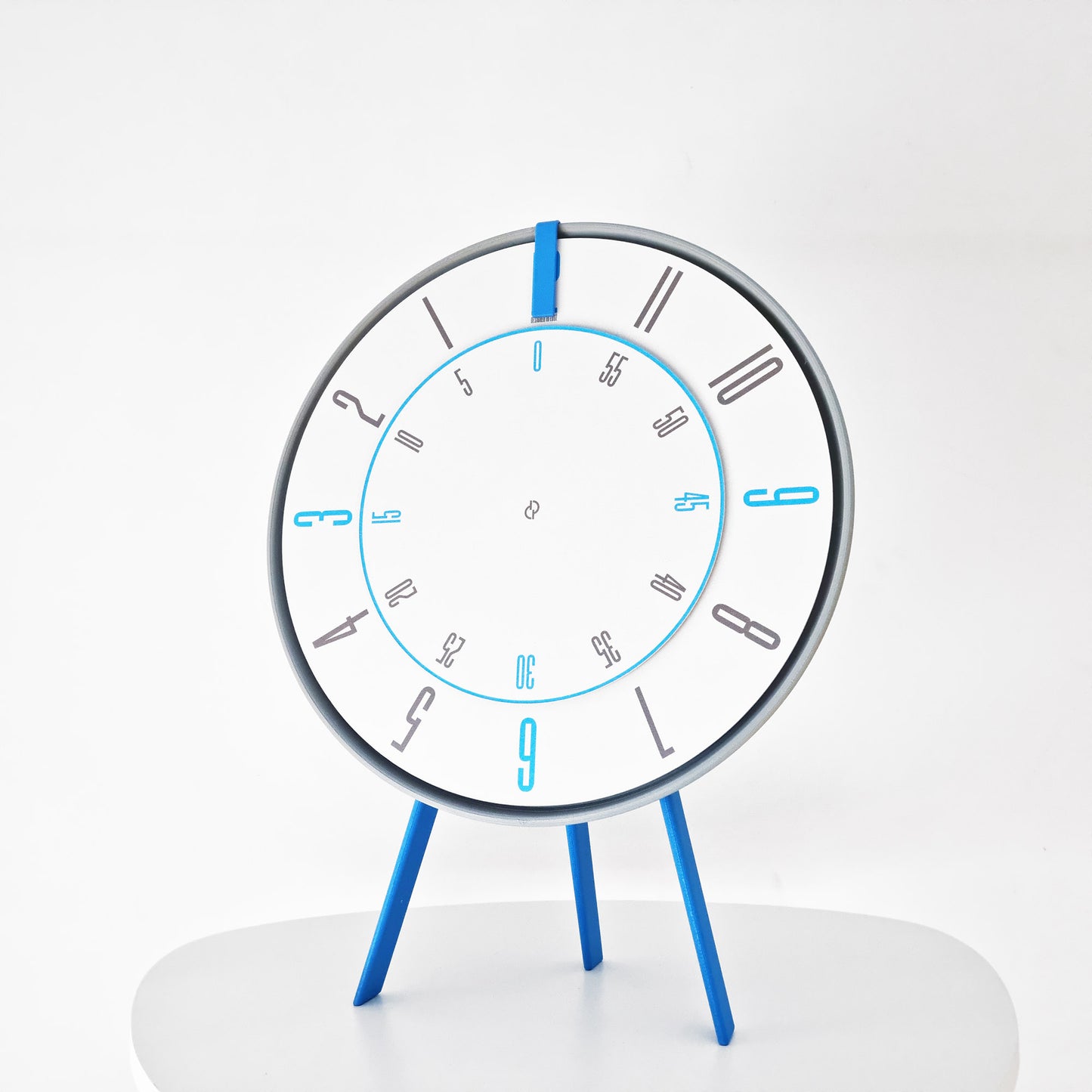 FIRST Medium Grey/Blue/BlueGrey #1 Shelf Clock