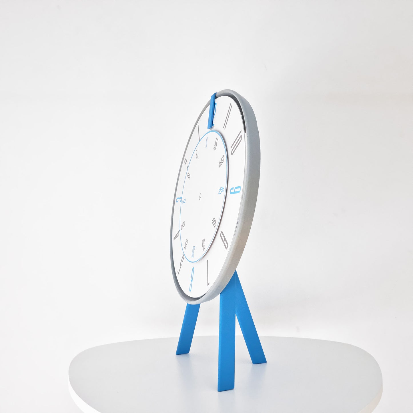 FIRST Medium Grey/Blue/BlueGrey #1 Shelf Clock