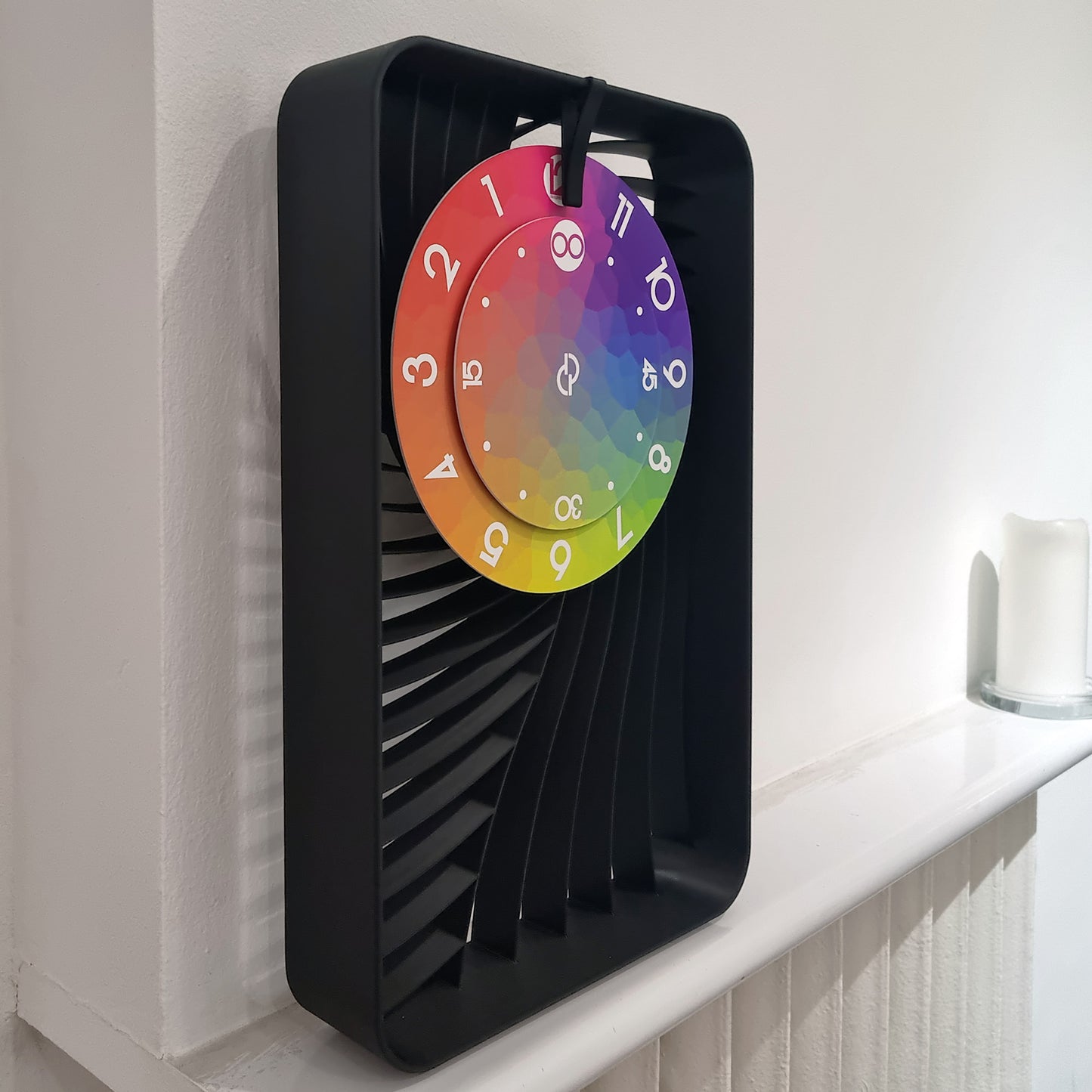 CUBE Small Black/Black/Mosaic Shelf Clock