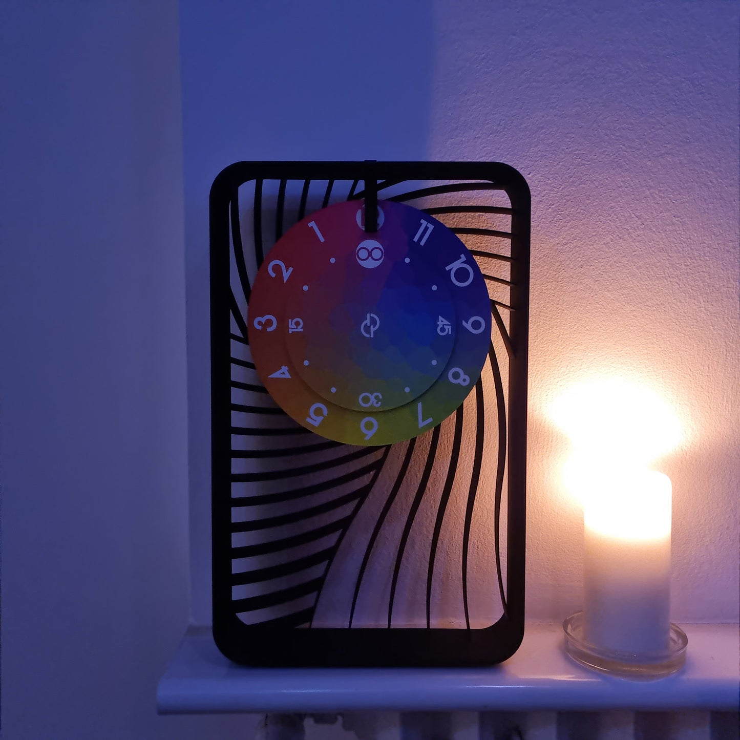 CUBE Small Black/Black/Mosaic Shelf Clock