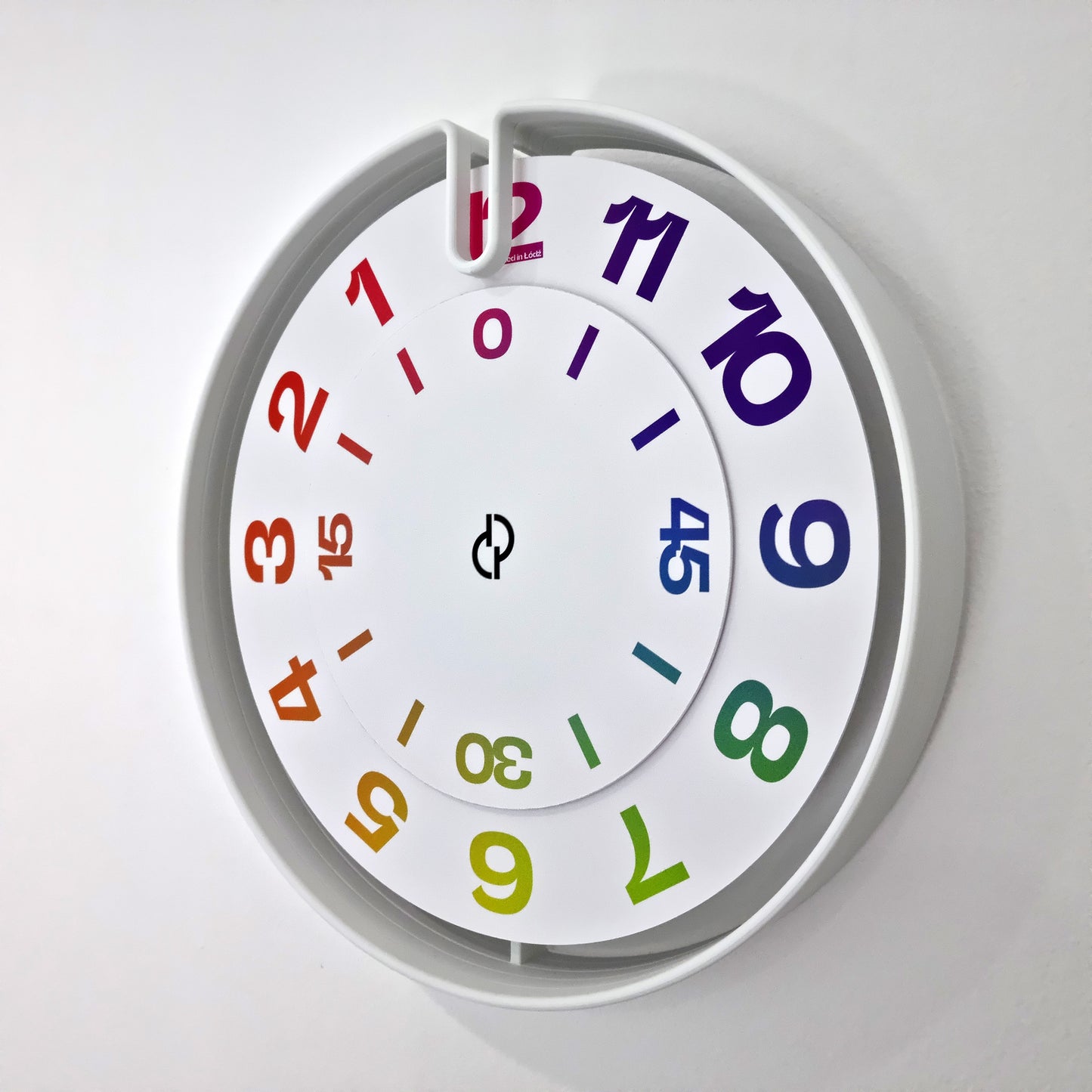 NOOK Medium White/Rnb Wall Clock
