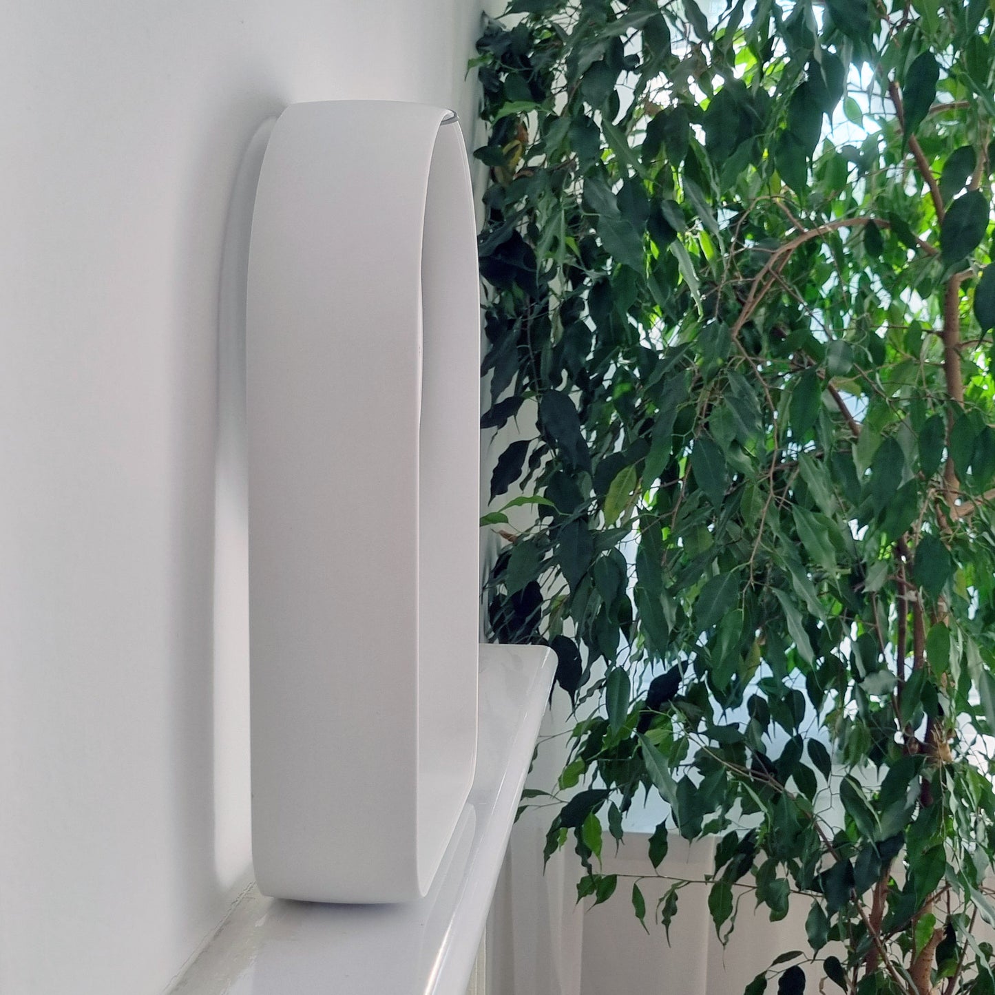 FLOW Small White/Grey/White Shelf Clock