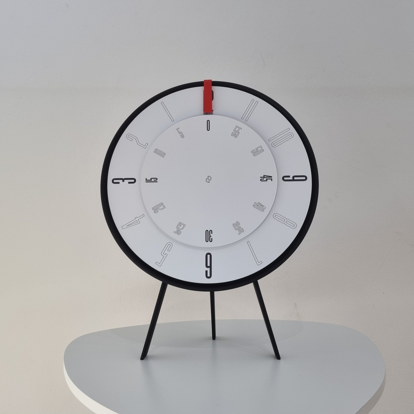 FIRST Medium Black/White/White Shelf Clock