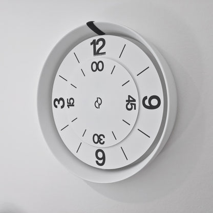 FLOW Medium White/Black/White #2 Wall Clock