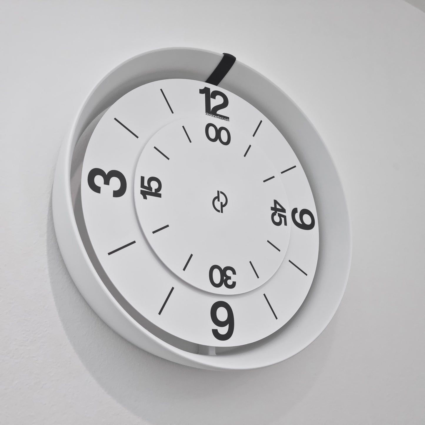 FLOW Medium White/Black/White #2 Wall Clock