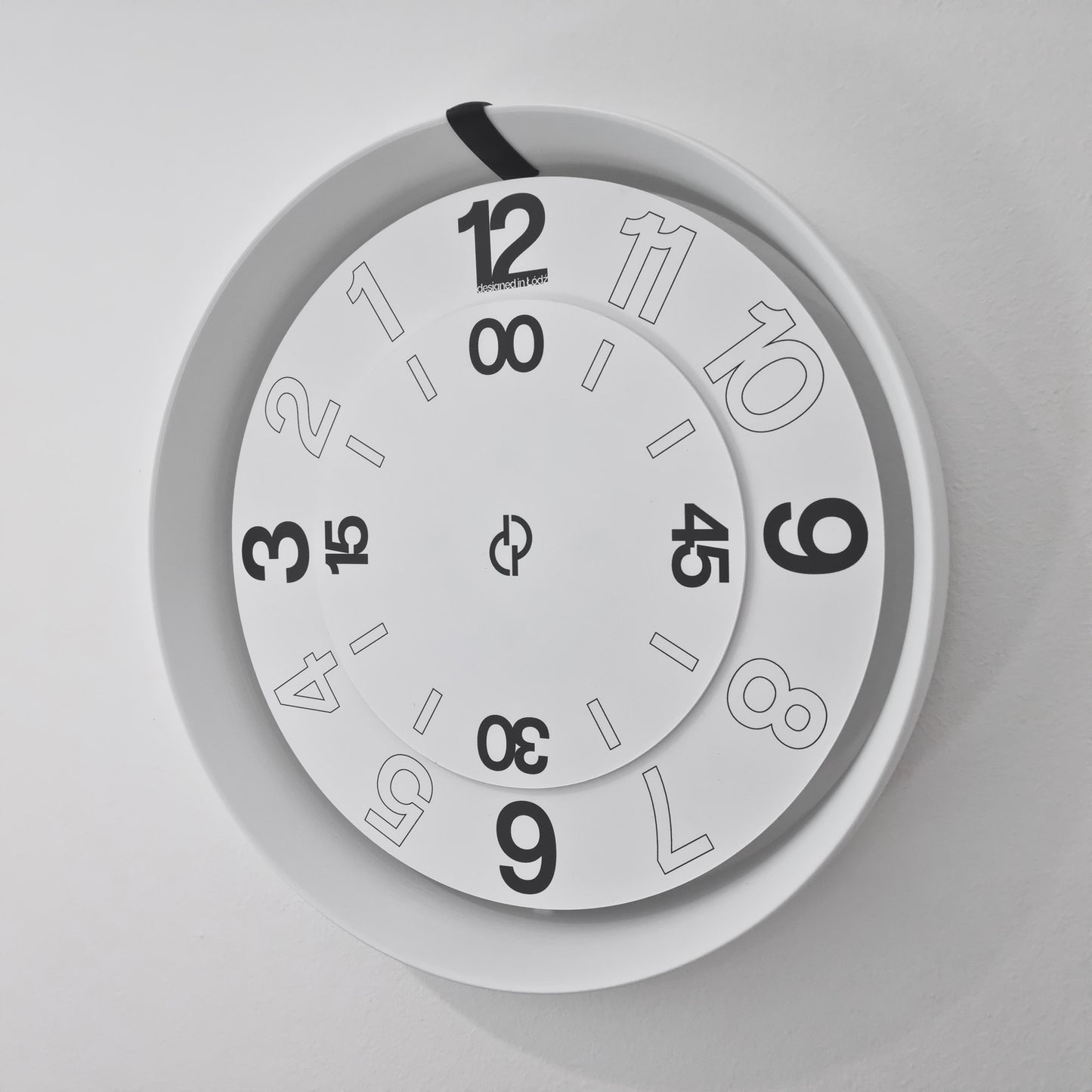 FLOW Medium White/Black/White #3 Wall Clock