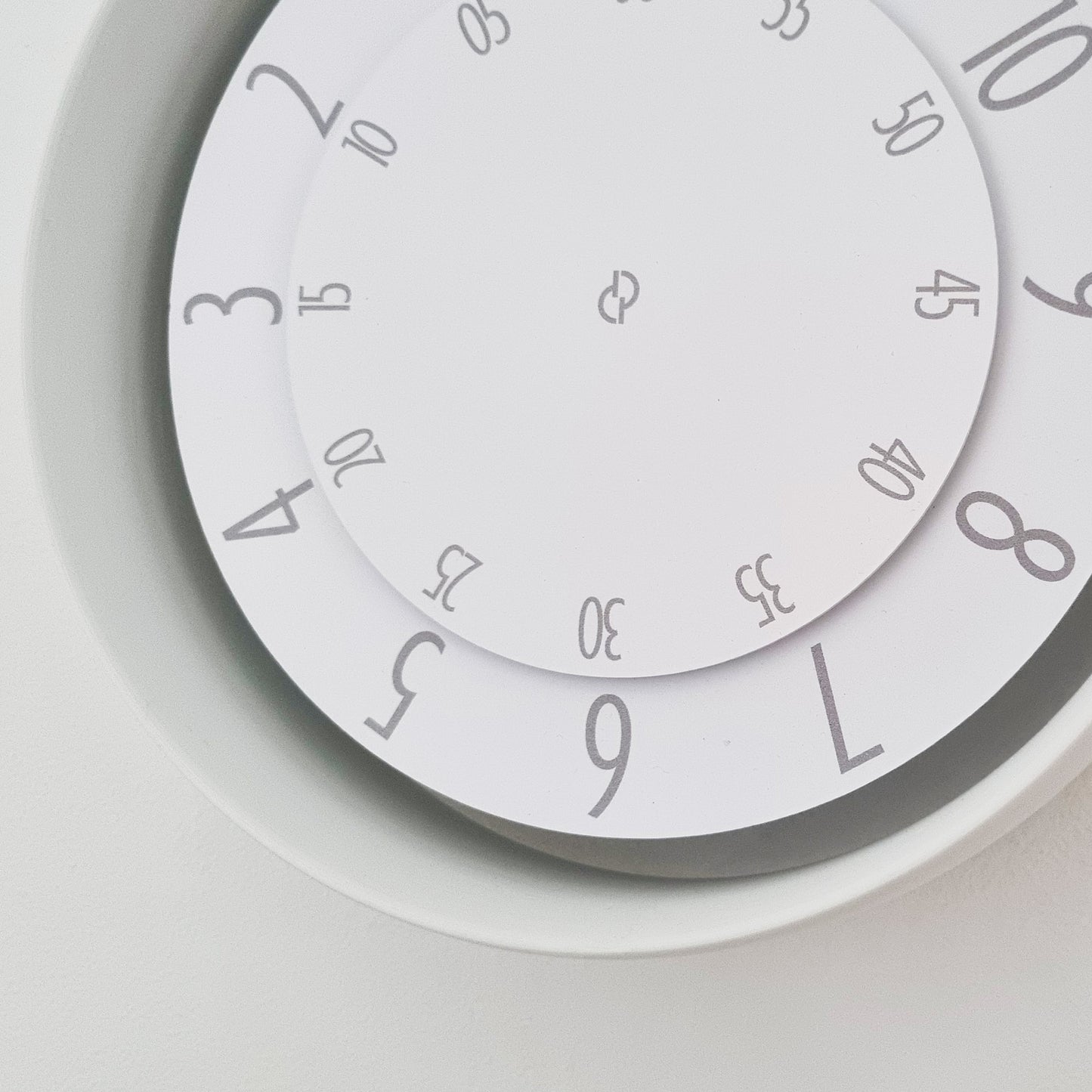 FLOW Small White/Grey/White Wall Clock