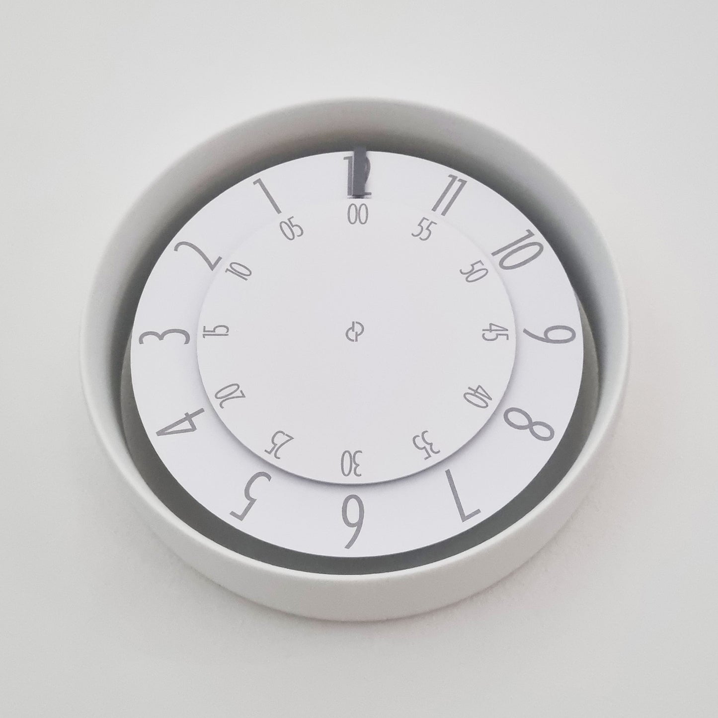 FLOW Small White/Grey/White Wall Clock