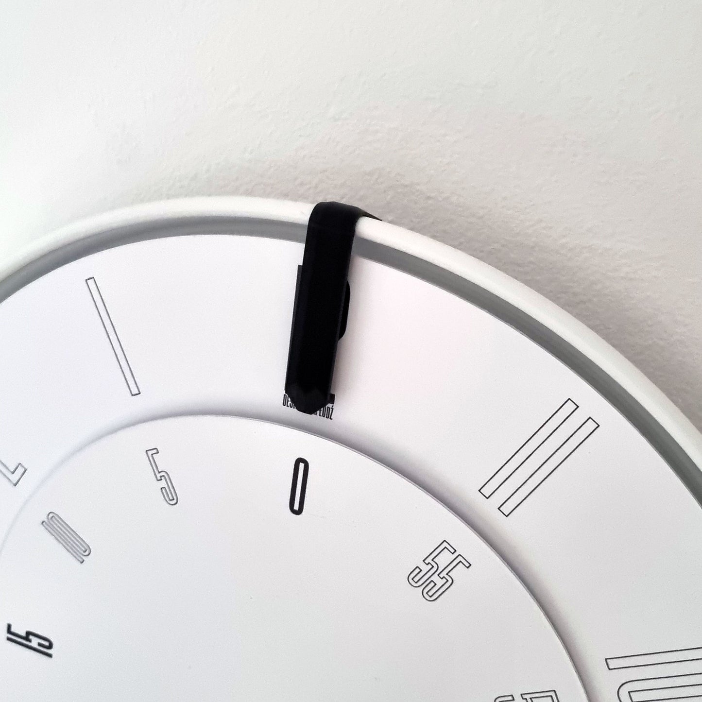 FIRST Medium White/Black/White Wall Clock